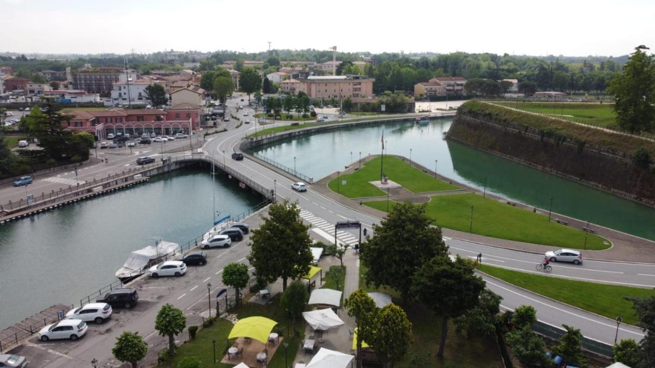 Hotel Johnson Peschiera del Garda Dış mekan fotoğraf